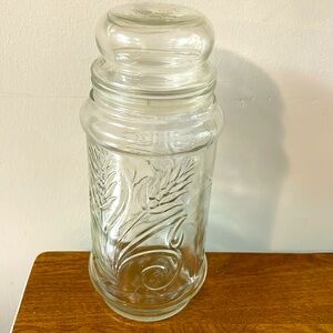 1982 Vintage Planters Peanuts Nostalgic Jar Kitchen Storage Home Decor Glassware